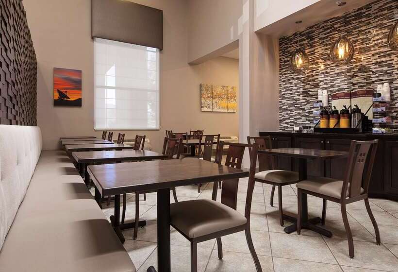 Best Western Socorro Hotel & Suites