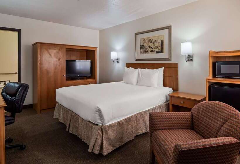 Best Western Socorro Hotel & Suites