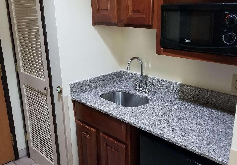 Best Western Socorro Hotel & Suites