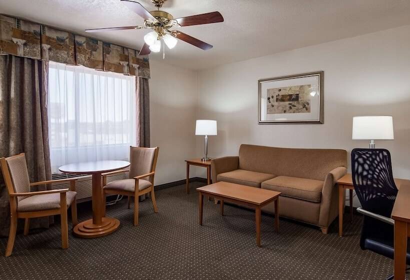 Best Western Socorro Hotel & Suites