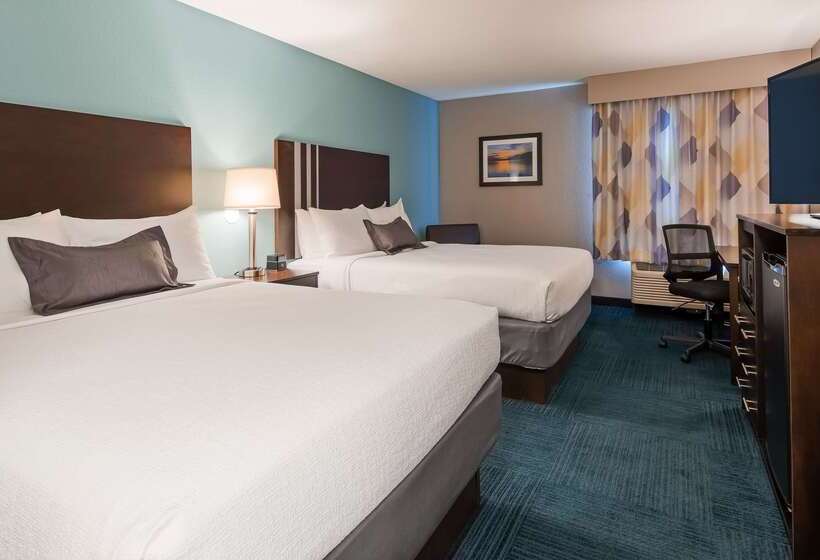 فندق Best Western St. Clairsville Inn & Suites