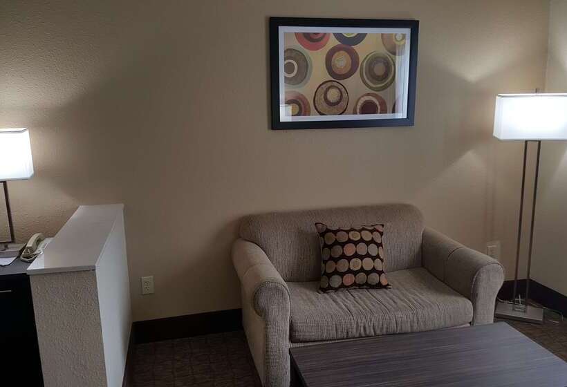 فندق Best Western Teal Lake Inn