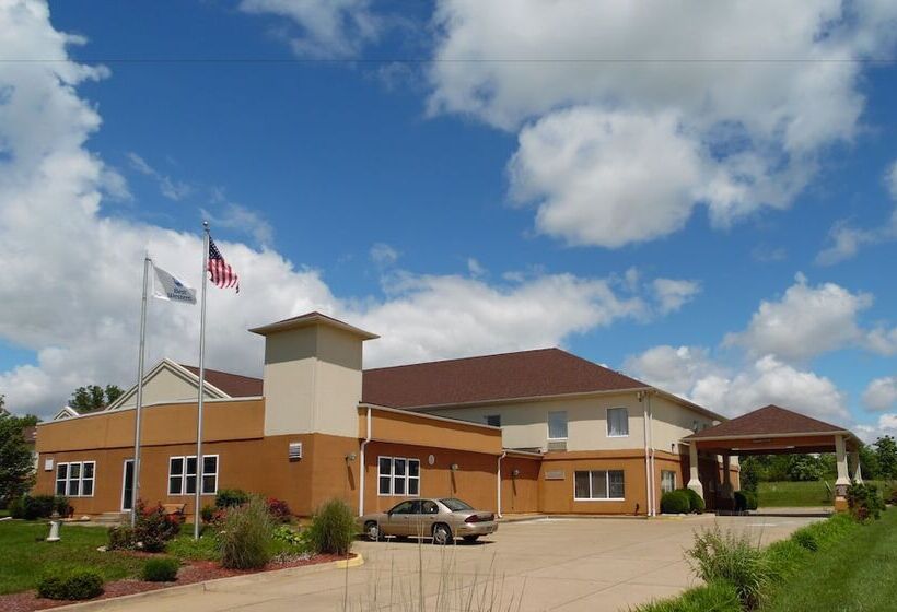 فندق Best Western Teal Lake Inn