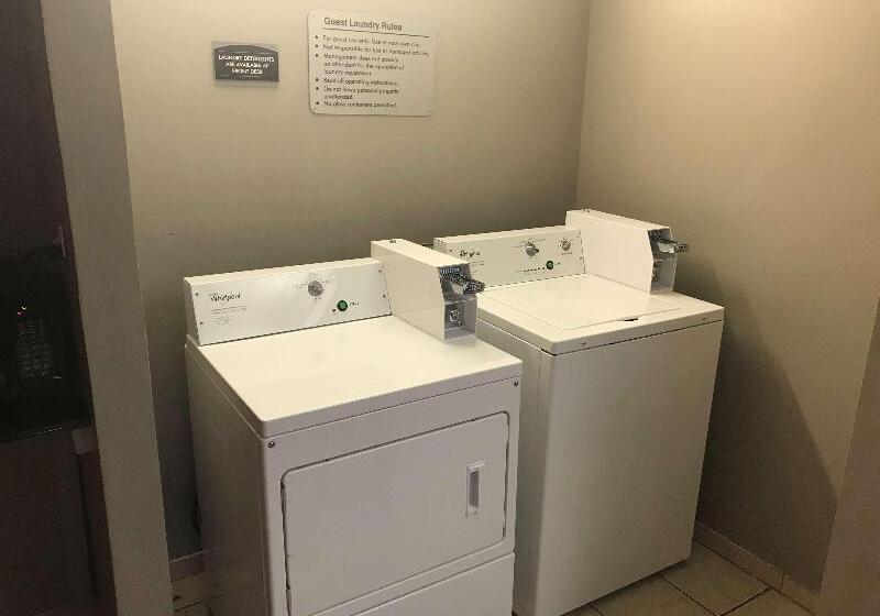 فندق Best Western Van Buren Inn