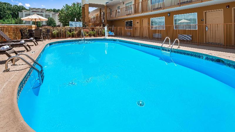 فندق Best Western Van Buren Inn