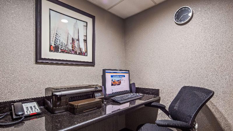 فندق Best Western Van Buren Inn