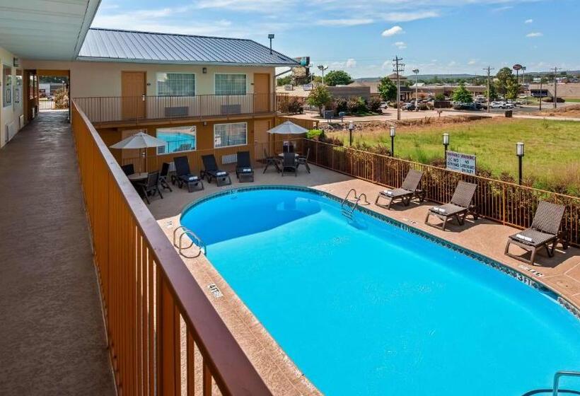 فندق Best Western Van Buren Inn