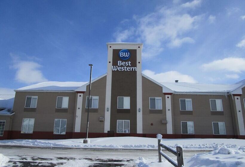 فندق Best Western Watertown