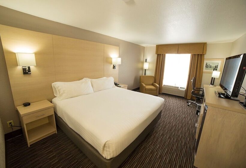 فندق Best Western Watertown