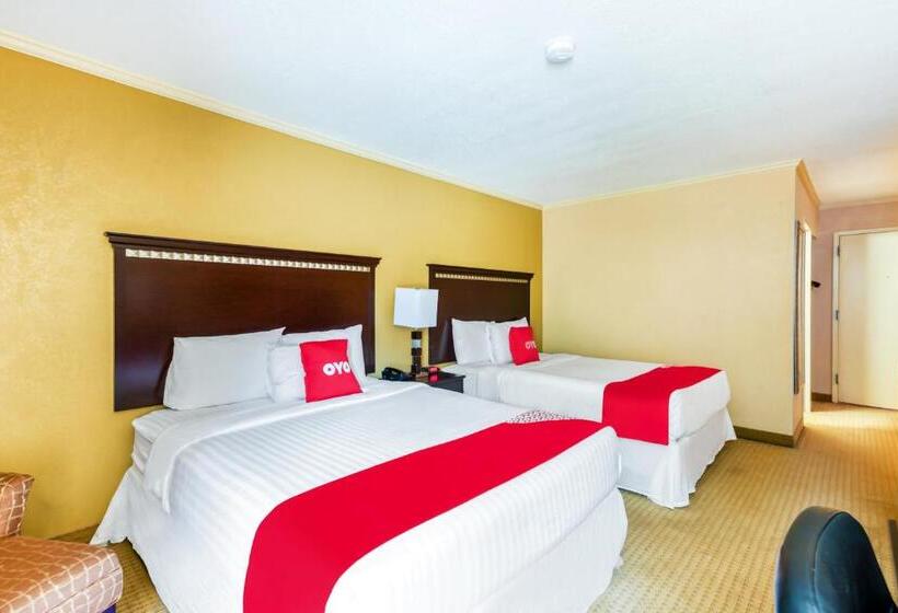 Отель Capital O Nacogdoches Hwy 59 & Sw Stallings