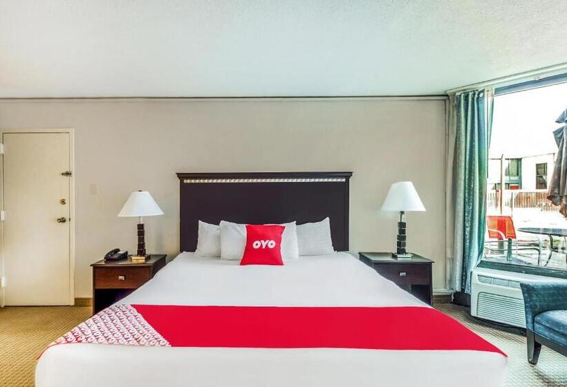 Отель Capital O Nacogdoches Hwy 59 & Sw Stallings