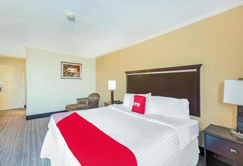 Отель Capital O Nacogdoches Hwy 59 & Sw Stallings