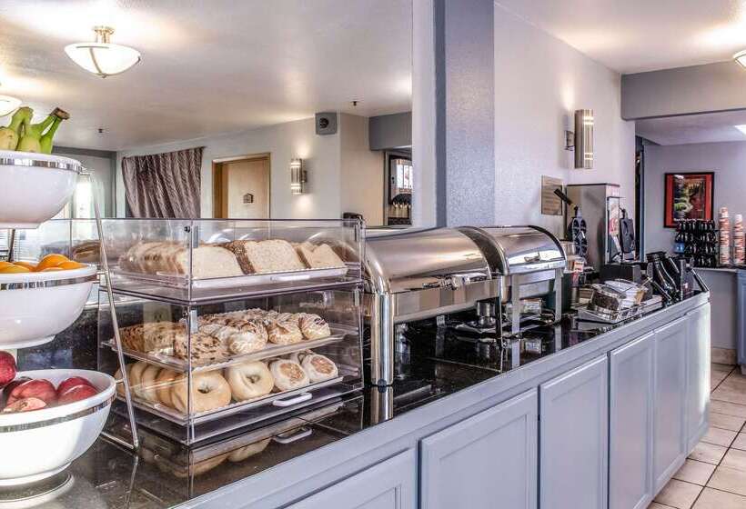 Clarion Hotel By Humboldt Bay