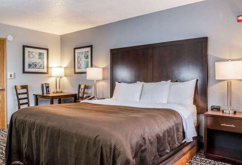 Clarion Hotel By Humboldt Bay