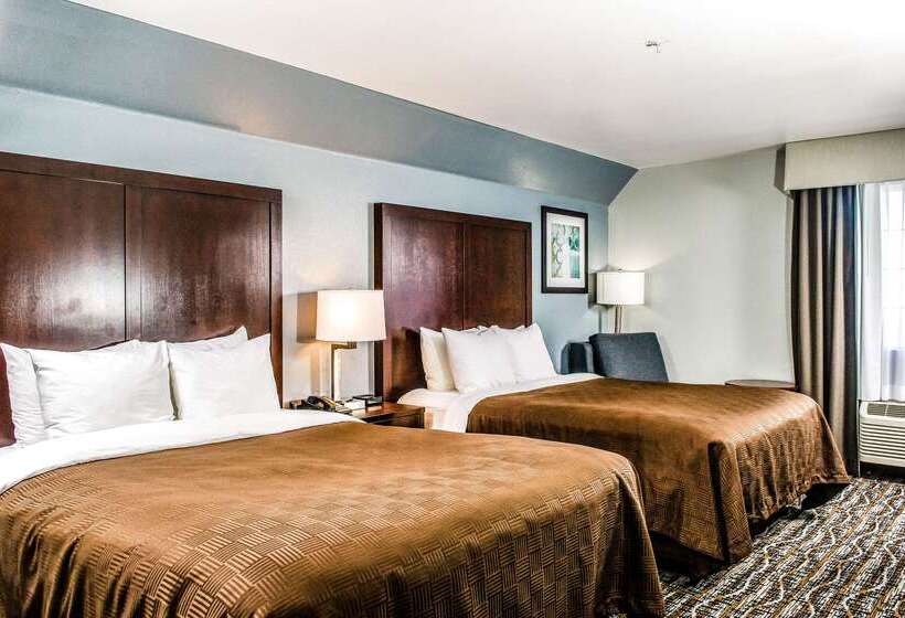 Clarion Hotel By Humboldt Bay