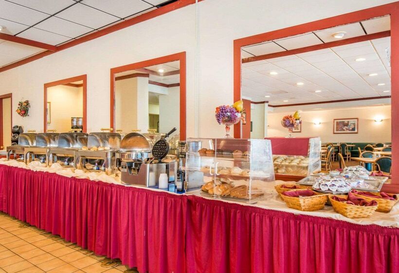 호텔 Clarion Inn And Events Center Pueblo North