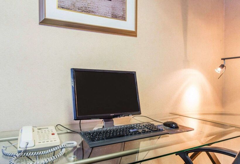 호텔 Clarion Inn And Events Center Pueblo North