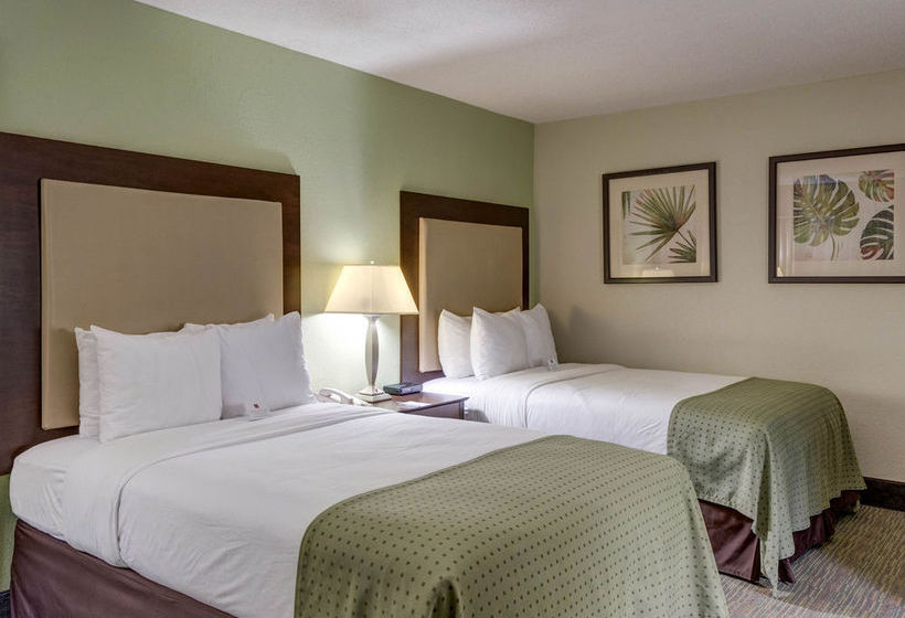 فندق Clarion Inn And Suites Conference Center Covington