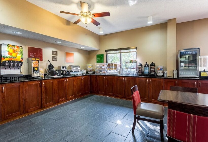 فندق Comfort Inn Brownsville I40