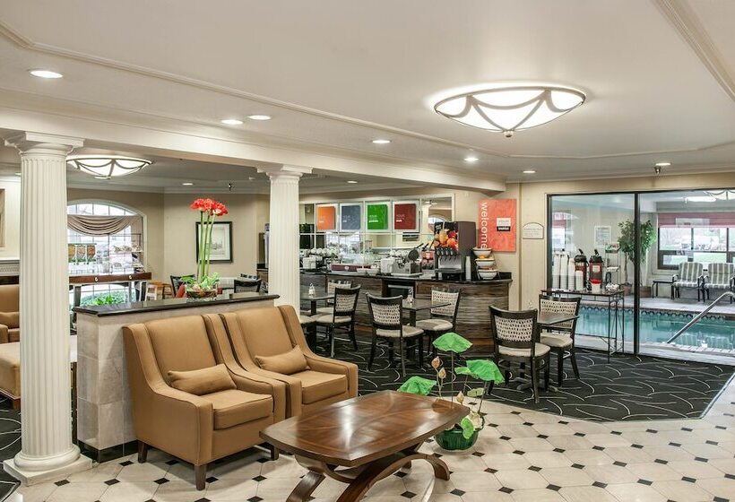 בית מלון כפרי Comfort Inn Indianapolis South I65