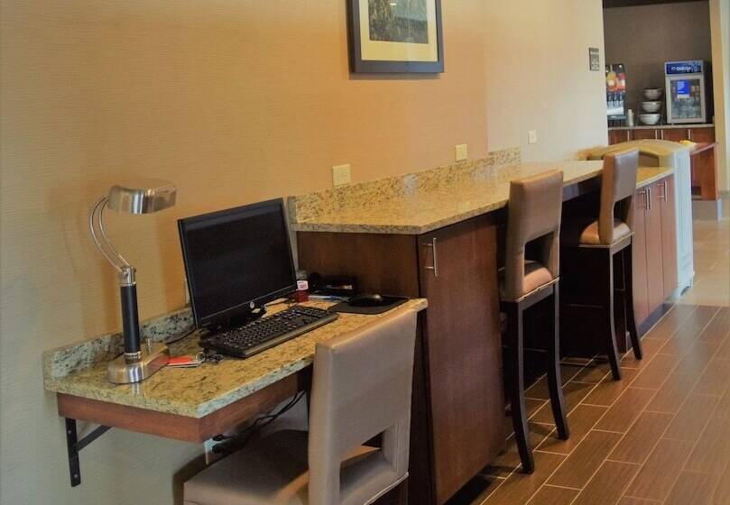 فندق Comfort Inn La Porte