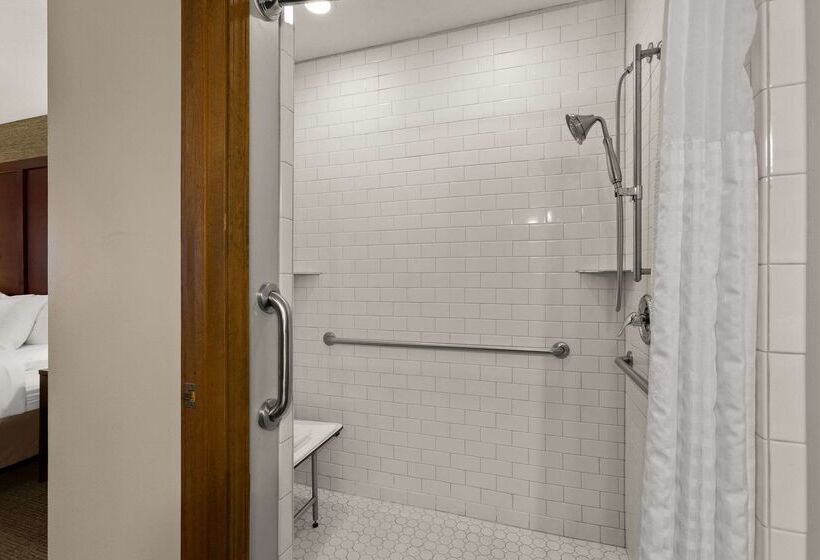 Отель Comfort Inn Ludington Near Us 10