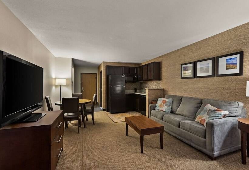 Отель Comfort Inn Ludington Near Us 10