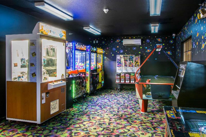 Отель Comfort Inn Ludington Near Us 10