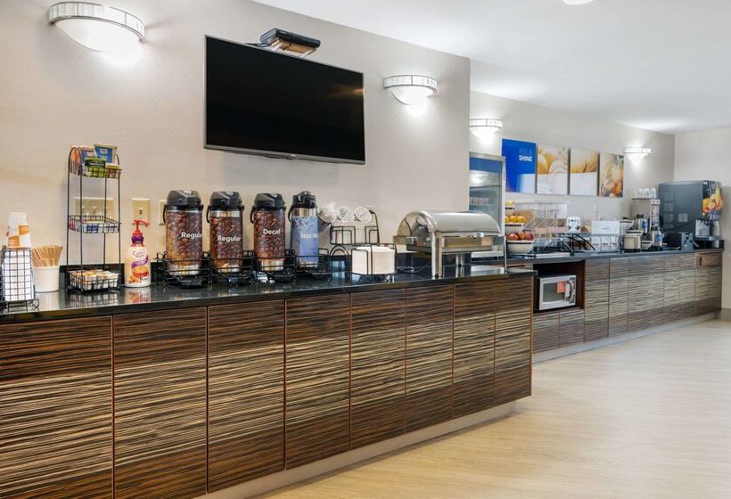 فندق Comfort Inn Near Indiana Premium Outlets