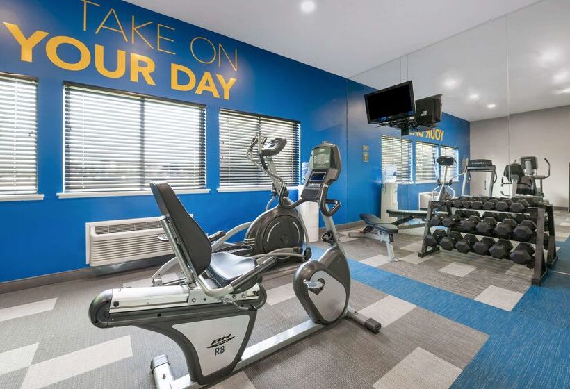 فندق Comfort Inn Near Indiana Premium Outlets