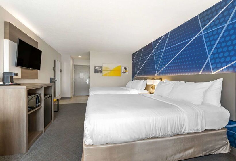 فندق Comfort Inn Near Indiana Premium Outlets