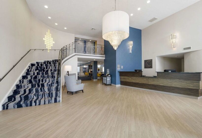 فندق Comfort Inn Near Indiana Premium Outlets