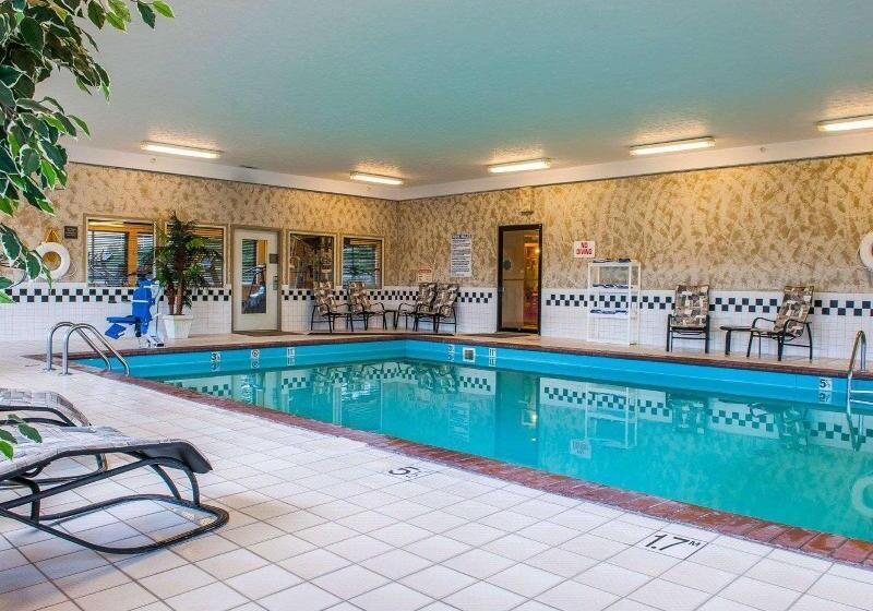 فندق Comfort Inn Near Indiana Premium Outlets