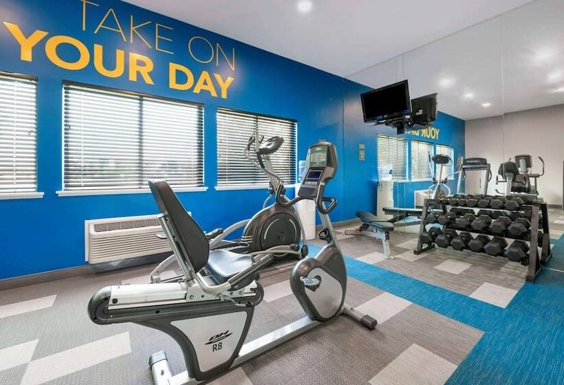 فندق Comfort Inn Near Indiana Premium Outlets