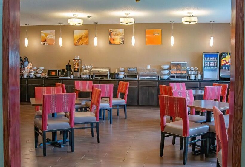 בית מלון כפרי Comfort Inn Near Ouabache State Park