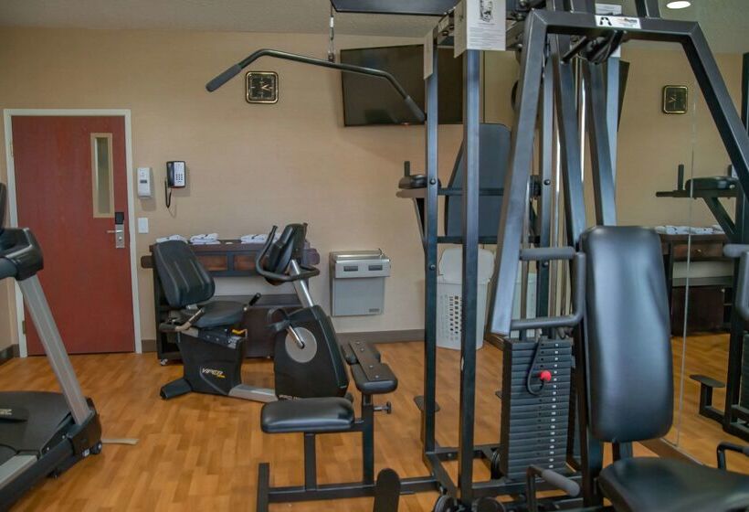 فندق Comfort Inn Near Ouabache State Park