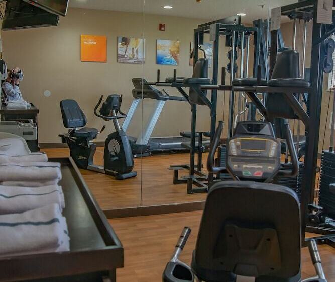 בית מלון כפרי Comfort Inn Near Ouabache State Park