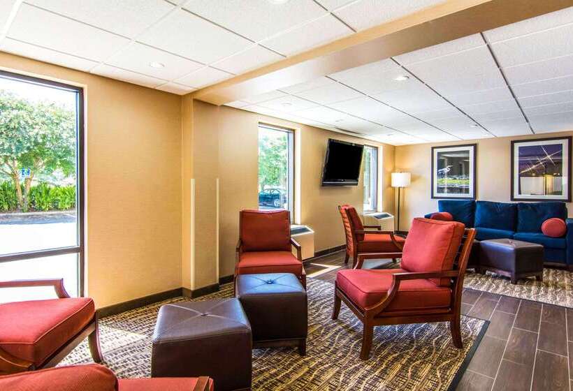 호텔 Comfort Inn Newport News Williamsburg East