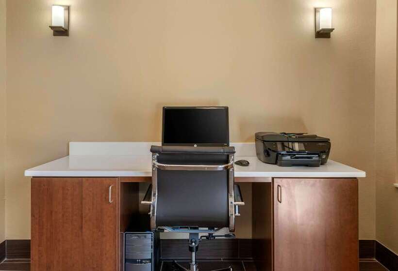 فندق Comfort Inn Ocala Silver Springs