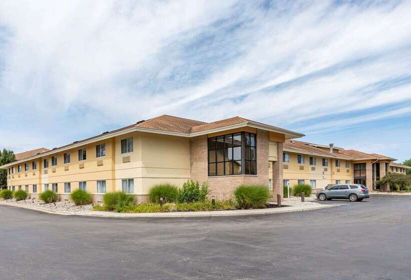 فندق Comfort Inn Okemos  East Lansing