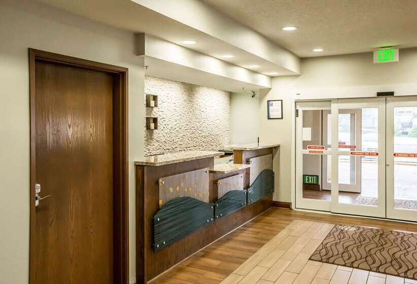 Отель Comfort Inn