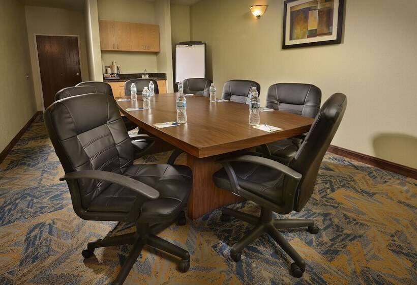 Отель Comfort Inn