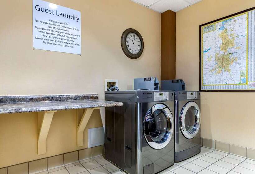 בית מלון כפרי Comfort Inn & Suites Asheboro East