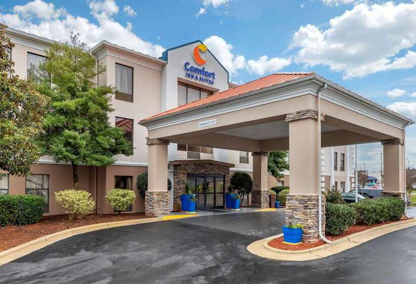 فندق Comfort Inn & Suites Asheboro East