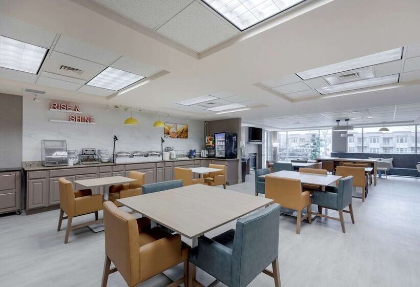 فندق Comfort Inn & Suites Boulder