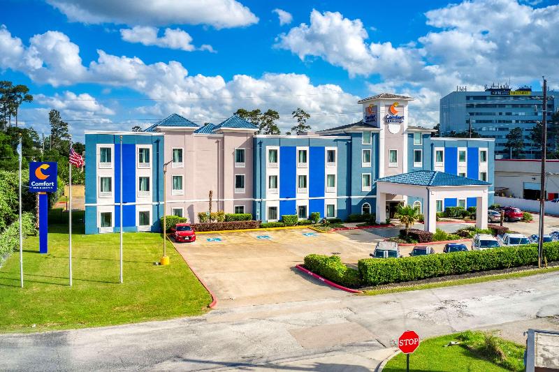 Отель Comfort Inn & Suites Fm1960 Champions