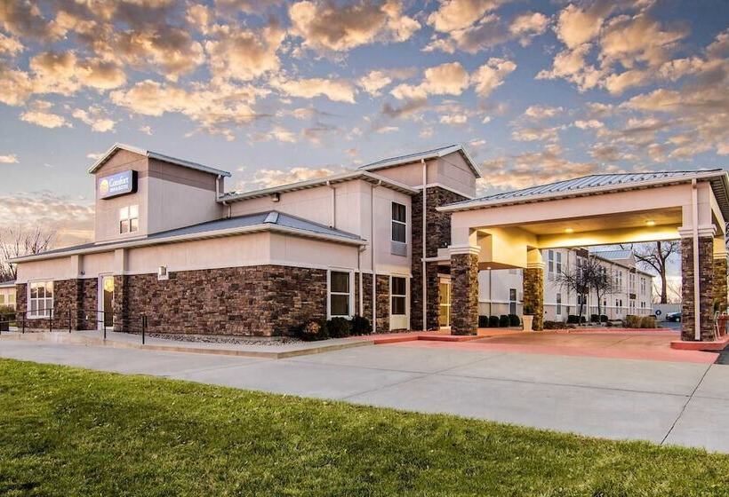 בית מלון כפרי Comfort Inn & Suites Junction City  Near Fort Riley