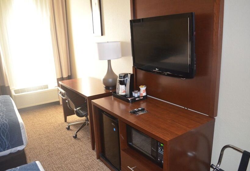 בית מלון כפרי Comfort Inn & Suites Junction City  Near Fort Riley