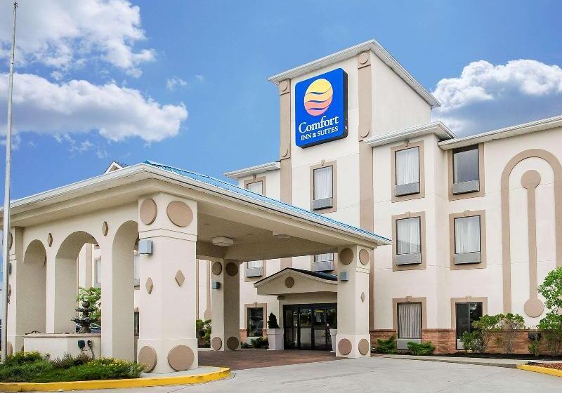 호텔 Comfort Inn & Suites