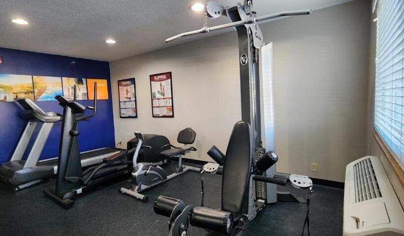 فندق Comfort Inn & Suites